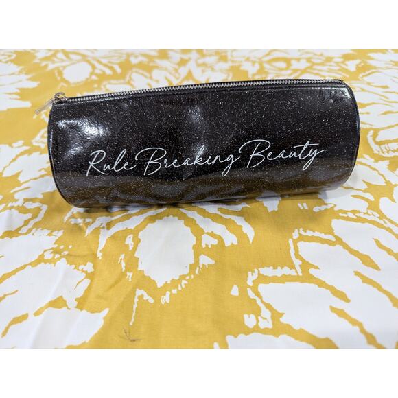 Sassy Jones 3 Piece Printed Nesting Cosmetic Bag Set Black NWT - Picture 4 of 6